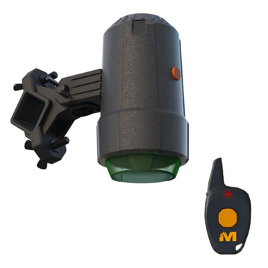 Muddy Remote Beacon Illuminator Green LED Light 300 Yard Remote AA and CR2032 Batteries Black